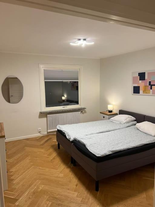 Haerligt Stort Boende I Perfekt Laege Boras Bagian luar foto