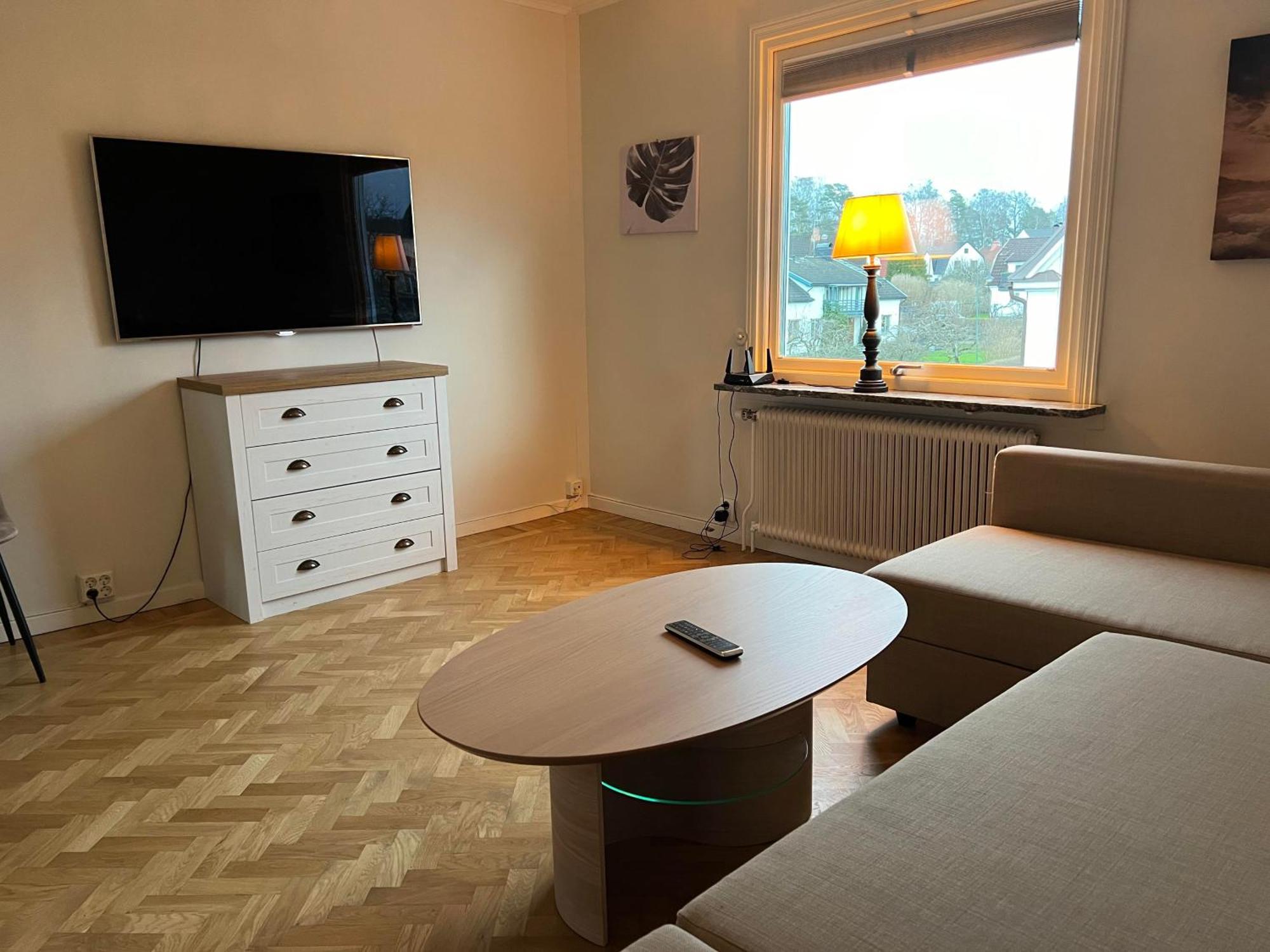 Haerligt Stort Boende I Perfekt Laege Boras Bagian luar foto